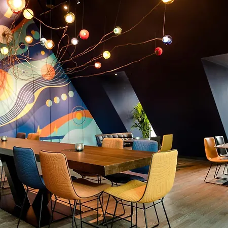 Hotel One 3*