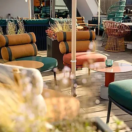Hotel One 3*